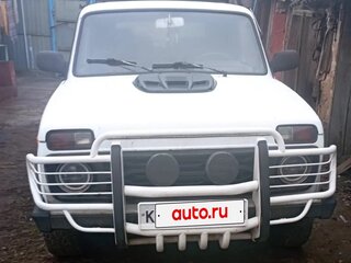 1996 Lada (ВАЗ) 2121 (4x4) I Рестайлинг, белый, 210000 рублей, вид 1