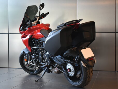 2022 MV Agusta Turismo Veloce Rosso, красный, 2070000 рублей, вид 4