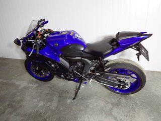 2022 Yamaha YZF-R7, синий, 829000 рублей, вид 3