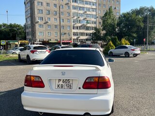 1999 Honda Civic Ferio II, белый, 329000 рублей, вид 4