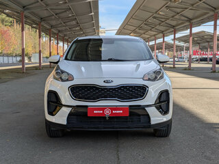 2019 Kia Sportage IV Рестайлинг, белый, 1794900 рублей, вид 3