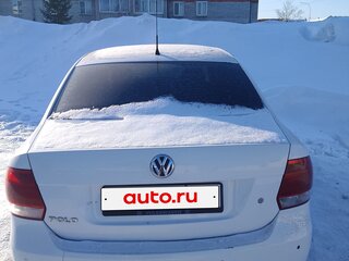 2011 Volkswagen Polo V, белый, 500000 рублей, вид 2