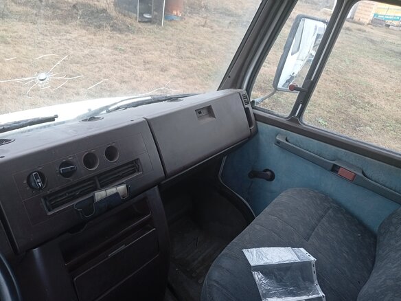 1991 Mercedes-Benz T2, белый, 350000 рублей - вид 3
