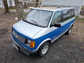 1988 Chevrolet Astro I, синий, 1200000 рублей, вид 4