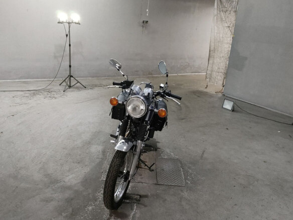 2022 Yamaha SR400, синий, 530000 рублей - вид 1