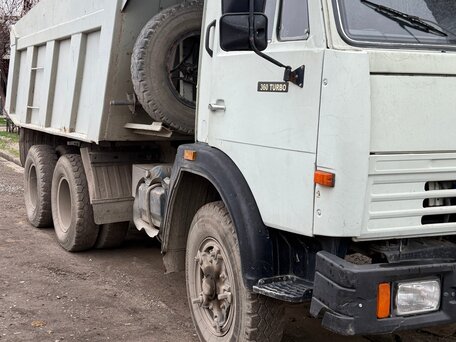1999 КамАЗ 55102, серебристый, 850000 рублей, вид 2