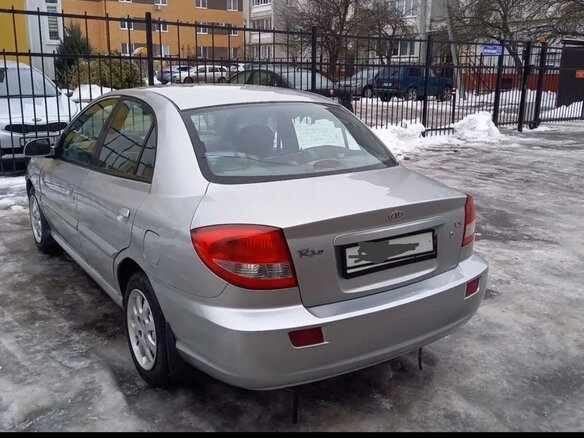2003 Kia Rio I Рестайлинг, серебристый, 270000 рублей - вид 4