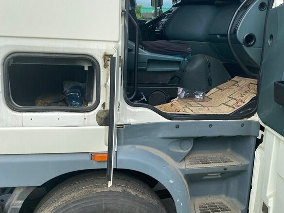 2006 DAF XF 95, белый, 1500000 рублей - вид 5