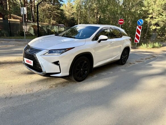 2018 Lexus RX 300 IV, белый, 3600000 рублей - вид 1