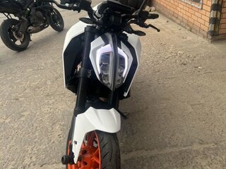 2017 KTM 390 Duke, белый, 450000 рублей, вид 5