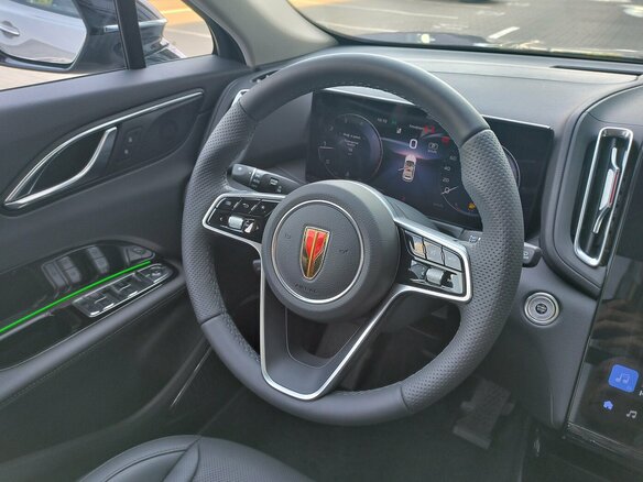 2025 Hongqi HS3, серый - вид 18