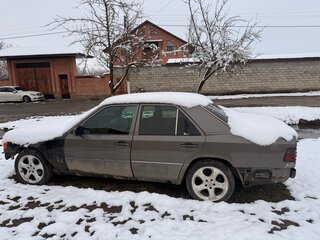 1992 Mercedes-Benz E-Класс 220 I (W124), коричневый, 150000 рублей, вид 5