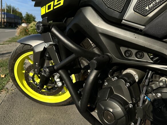 2017 Yamaha MT-09 (FZ-09), серый, 1190000 рублей - вид 6