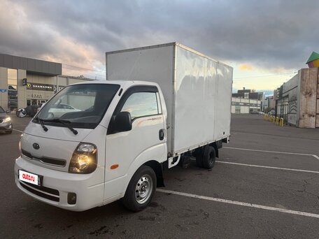 2012 Kia Bongo, белый, 1500000 рублей, вид 3