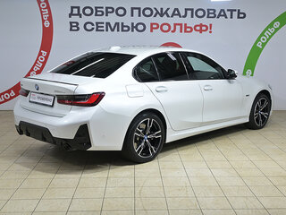 2022 BMW 3 серии 330e xDrive VII (G2x) Рестайлинг, белый, 5240000 рублей, вид 4