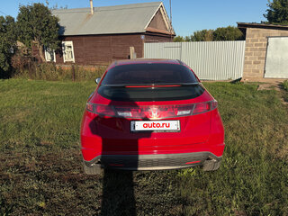 2008 Honda Civic VIII, красный, 550000 рублей, вид 4