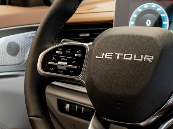 2026 Jetour X70+ I Рестайлинг, белый, 3069000 рублей - вид 16