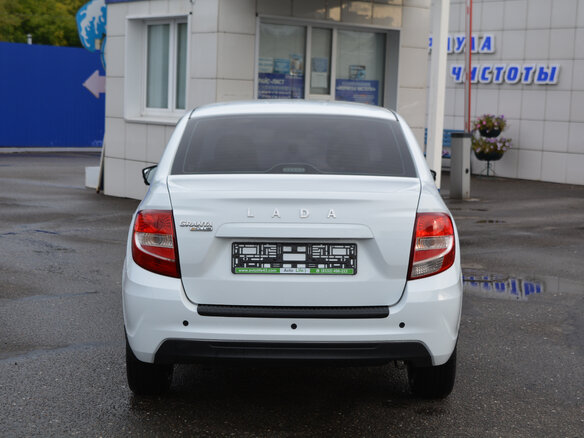 2022 Lada (ВАЗ) Granta I Рестайлинг, белый - вид 5