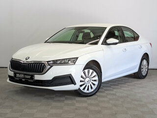 2021 Skoda Octavia IV (A8), белый, 2280000 рублей, вид 1