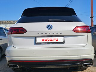 2019 Volkswagen Touareg III, белый, 4500000 рублей, вид 4
