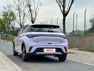 2023 BYD Dolphin 44.9 kWh I, фиолетовый, 1101010 рублей, вид 5