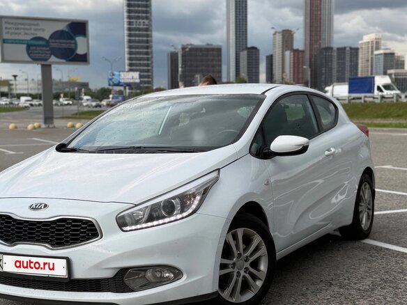 2013 Kia Ceed II, белый - вид 7
