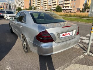 2002 Mercedes-Benz E-Класс 240 III (W211, S211), серебристый, 550000 рублей, вид 5