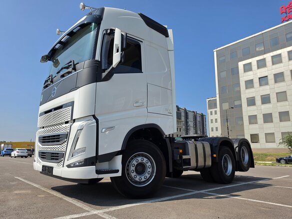 2026 Volvo FH, белый, 26000000 рублей - вид 24
