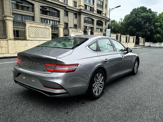 2025 Genesis G80 II Рестайлинг, серый, 7300000 рублей, вид 5
