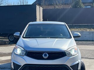 2013 SsangYong Actyon II Рестайлинг, серебристый, 1000000 рублей, вид 2