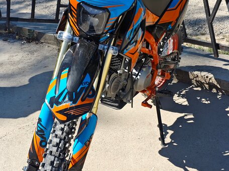 2024 Kayo Evolution YX140EM, оранжевый, 95000 рублей, вид 1