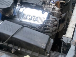 1989 BMW 7 серии 730i II (E32), чёрный, 420000 рублей, вид 3