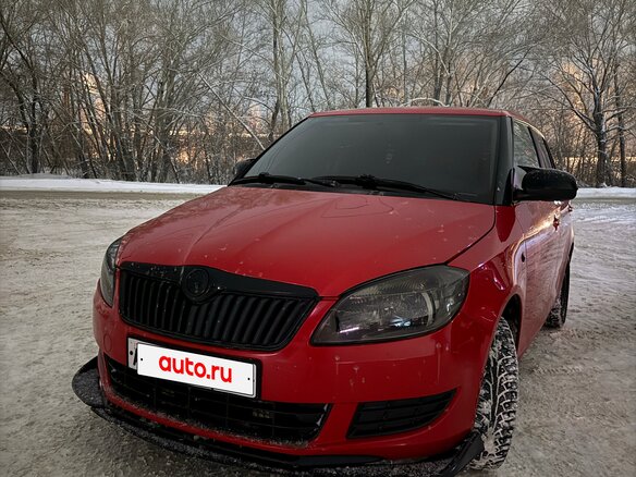 2013 Skoda Fabia II Рестайлинг, красный, 660000 рублей - вид 10