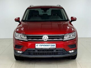 2019 Volkswagen Tiguan II, красный, 2545000 рублей, вид 4