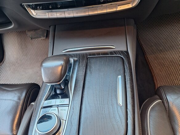 2019 Kia K900 II, коричневый, 2699000 рублей - вид 17