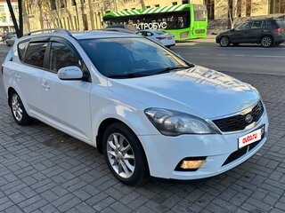 2011 Kia Ceed I Рестайлинг, белый, 690000 рублей, вид 4