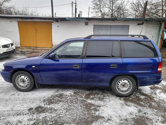 1995 Opel Astra F, синий, 250000 рублей - вид 2