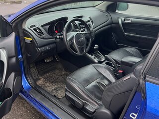 2011 Kia Cerato Koup II, голубой, 860000 рублей, вид 4