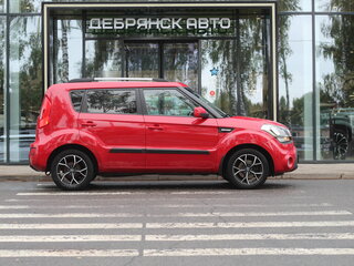 2013 Kia Soul I Рестайлинг, красный, 1010000 рублей, вид 4