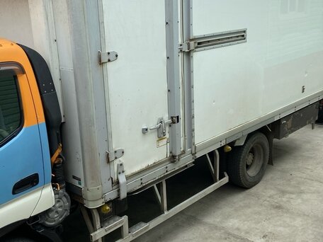 2003 Toyota Dyna, оранжевый, 1750000 рублей, вид 4