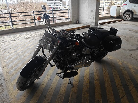 2012 Harley-Davidson Fat Boy, чёрный, 1150000 рублей - вид 11