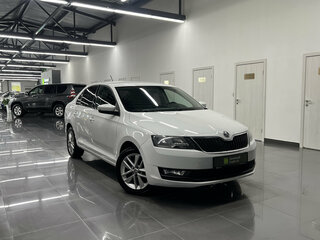 2017 Skoda Rapid I Рестайлинг, белый, 1250000 рублей, вид 5
