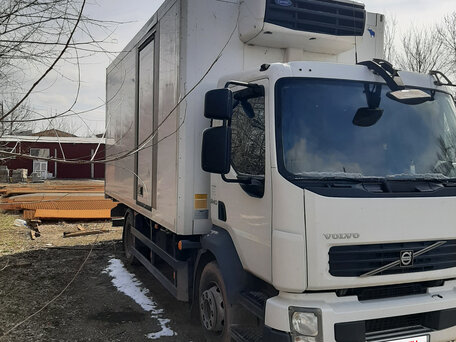 2012 Volvo FL, белый, 5100000 рублей, вид 3