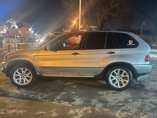2001 BMW X5 3.0i I (E53), серебристый, 650000 рублей, вид 5