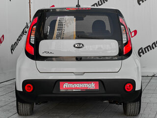 2017 Kia Soul II Рестайлинг, бежевый, 1220000 рублей, вид 5