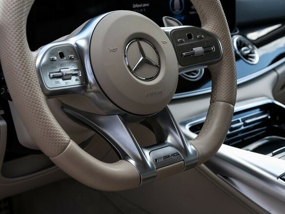 2021 Mercedes-Benz AMG GT 4-Door Coupe 43 I, серый - вид 26