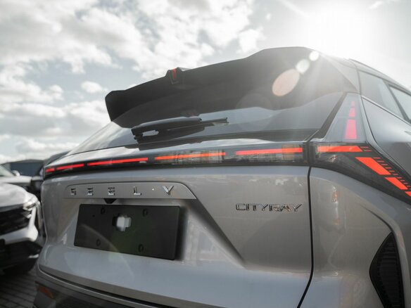 2025 Geely Cityray, серебристый, 2909990 рублей - вид 24