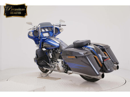 2017 Harley-Davidson Street Glide, синий, 1552716 рублей, вид 5