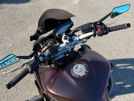 2017 Yamaha MT-09 (FZ-09), пурпурный, 900000 рублей, вид 4