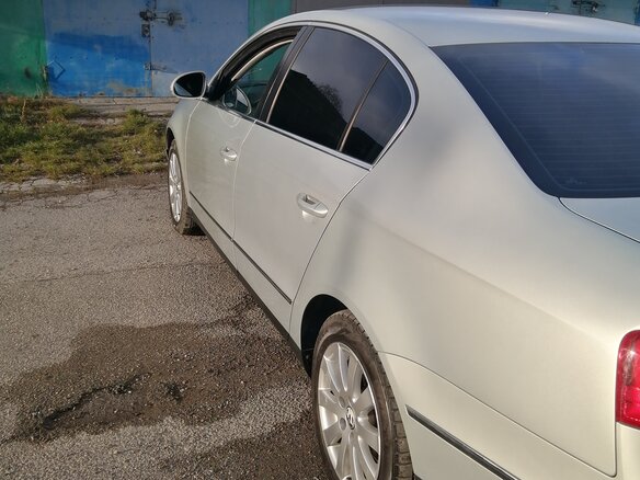 2010 Volkswagen Passat B6, серебристый, 735000 рублей - вид 13